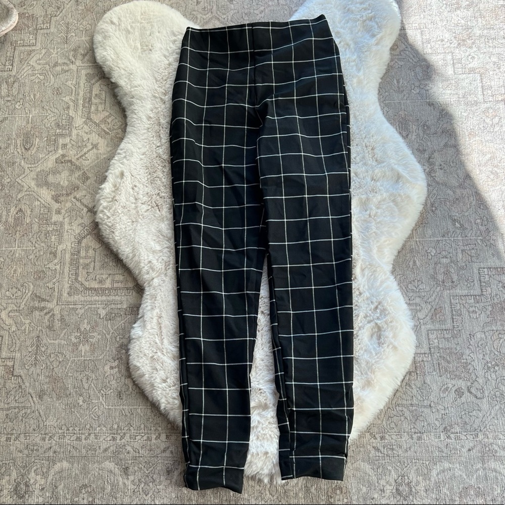 Striped stretchy pants